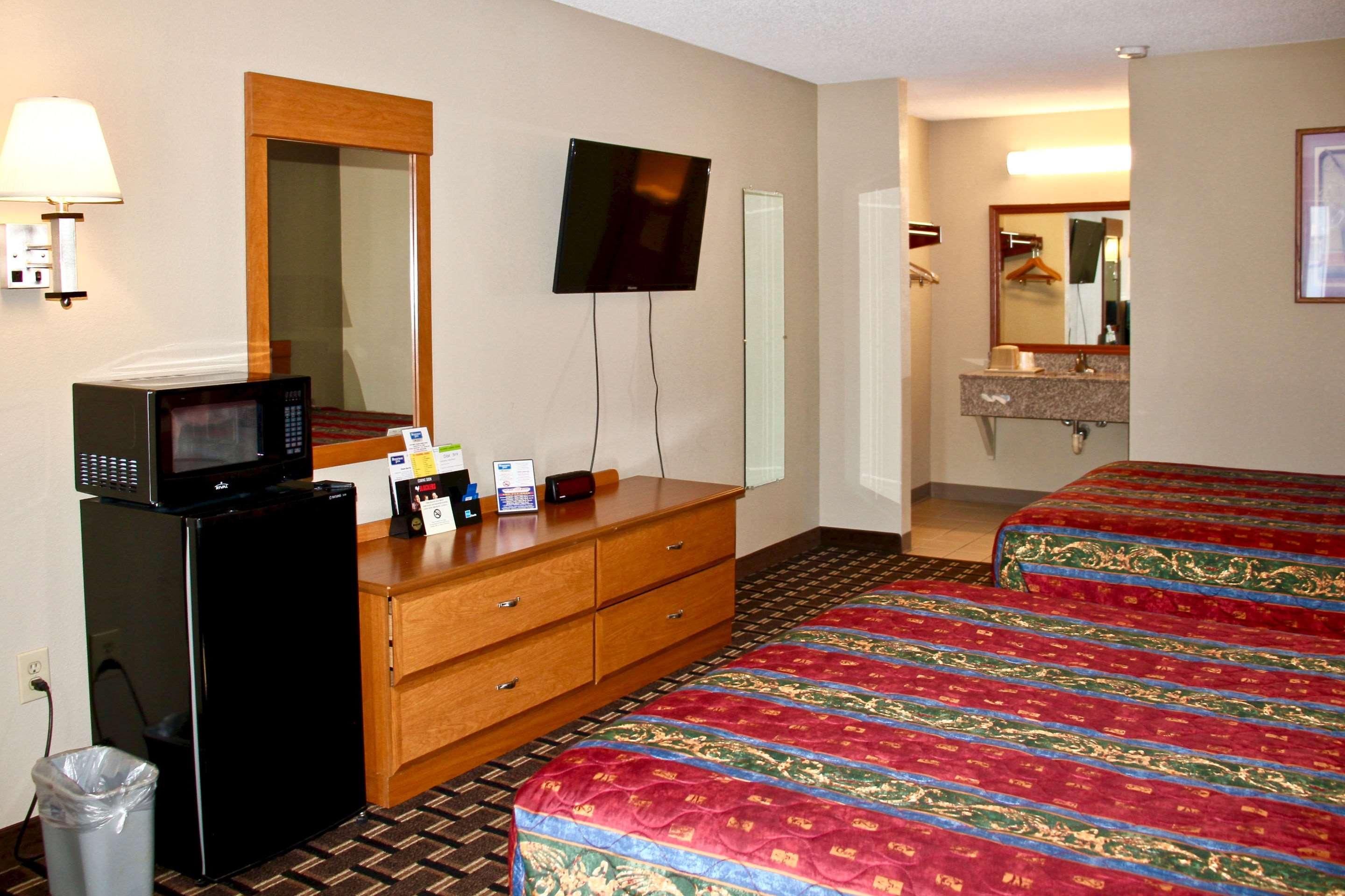 Rodeway Inn University Area Charlotte Exterior foto