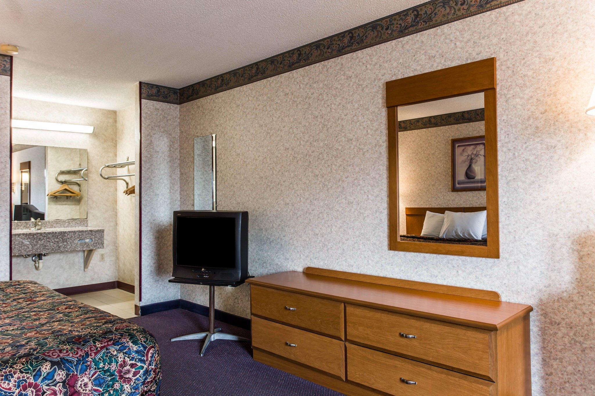 Rodeway Inn University Area Charlotte Exterior foto