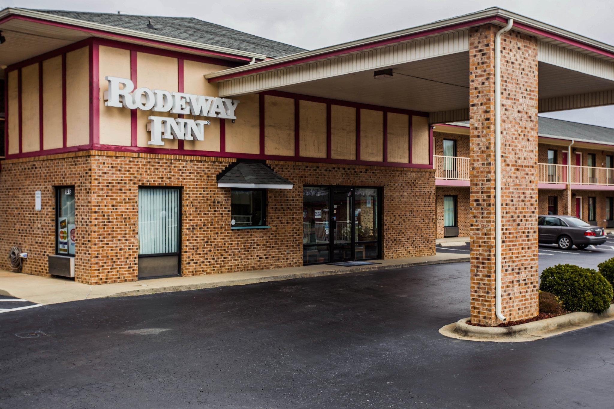 Rodeway Inn University Area Charlotte Exterior foto