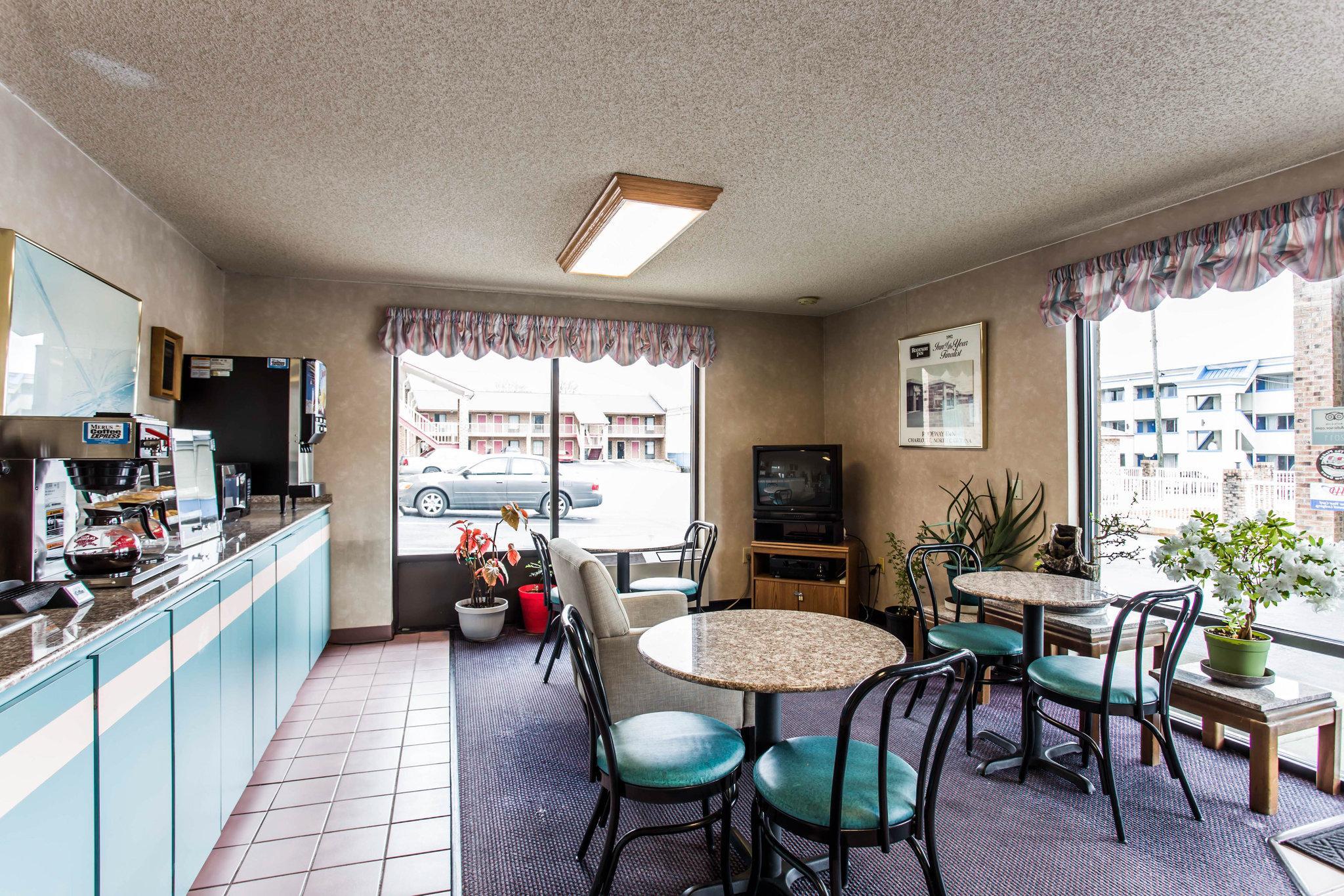 Rodeway Inn University Area Charlotte Exterior foto